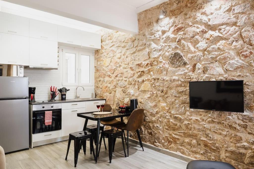 Апартаменты A Place 4 U No18 Афины Экстерьер фото